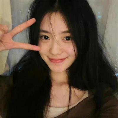 黄阿丽:小眼镜蛇
